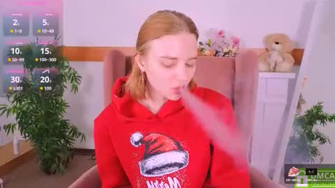 Snapshot of sookonstellita chatting on 12/04/25, 10:18 Litta online show from 12/04/25, 10:18