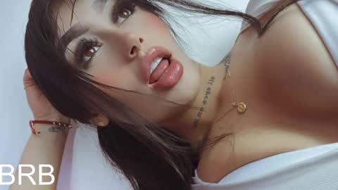 Snapshot of sophi_carter chatting on 03/08/25, 11:05 Sophi online show from 03/08/25, 11:05