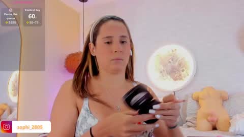 sophi_cooper29 online show from 04/21/26, 06:44