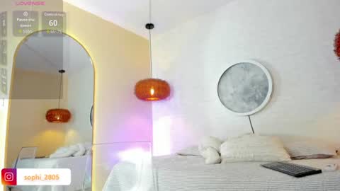 sophi_cooper29 online show from 06/08/26, 07:03