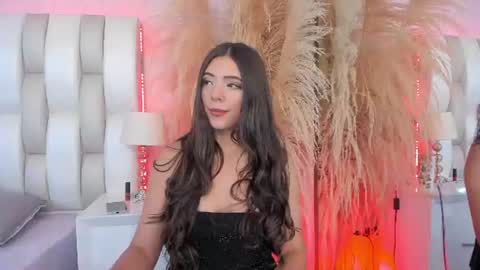 Snapshot of sophi_rae chatting on 07/18/26, 07:28 Sophi Rae online show from 07/18/26, 07:28
