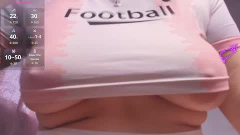 Snapshot of sophi_tay chatting on 11/17/25, 05:41 Sophi Tay online show from 11/17/25, 05:41