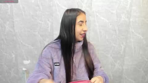 Sophi Thaylorr online show from 02/09/26, 01:04