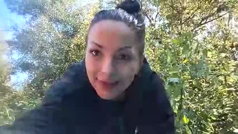 Snapshot of sophia1lux chatting on 10/08/25, 07:33 sophia1lux online show from 10/08/25, 07:33