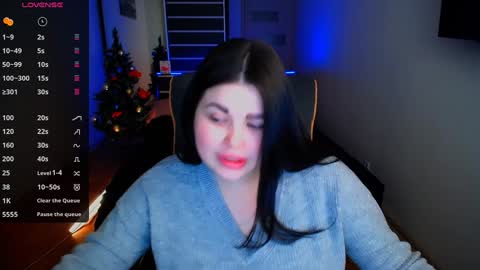 sophia__olsen online show from 12/15/24, 07:24