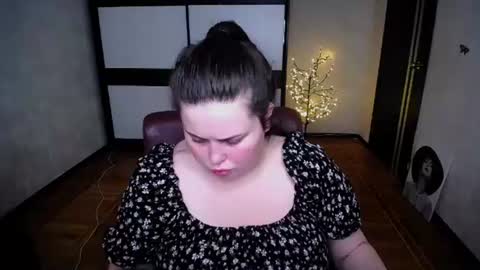 sophia__olsen online show from 07/21/26, 07:43