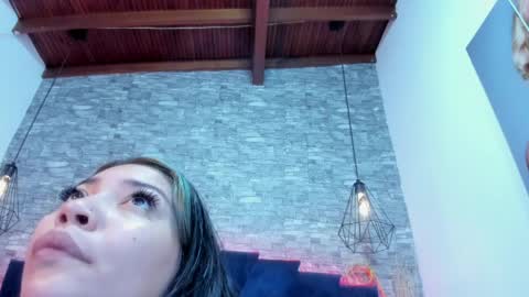 Snapshot of sophia_brunett chatting on 04/10/26, 11:48 Sophia online show from 04/10/26, 11:48