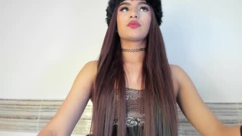 Sophia online show from 09/14/25, 09:36