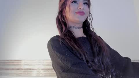 Sophia online show from 11/18/25, 05:23