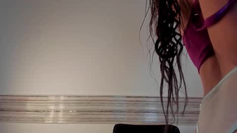 Sophia online show from 11/25/25, 09:59