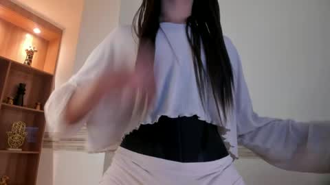 Snapshot of sophia_cambpell chatting on 05/08/26, 09:31 Sophia online show from 05/08/26, 09:31