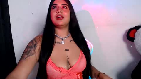 sophia online show from 05/26/26, 01:56
