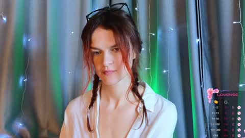 Sophia online show from 02/03/25, 07:29