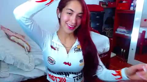 sophia_greey online show from 03/19/26, 02:04