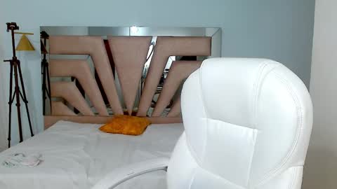 Sophia  online show from 01/02/25, 07:29