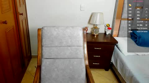 sophia CM online show from 10/01/25, 07:25