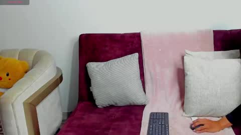 sophia CM online show from 05/15/26, 11:01