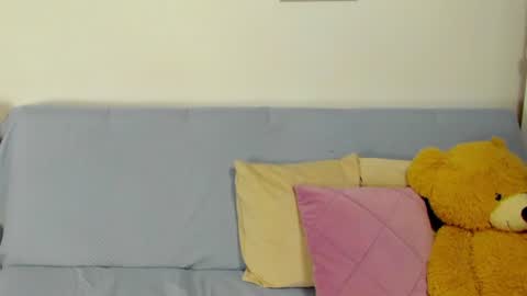 Snapshot of sophia_harry chatting on 07/19/26, 01:04 sophia CM online show from 07/19/26, 01:04