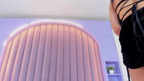 Sophi  online show from 02/20/25, 09:00