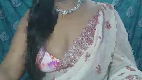 Snapshot of sophia_indian chatting on 02/04/25, 09:07 Sophia Tamil online show from 02/04/25, 09:07
