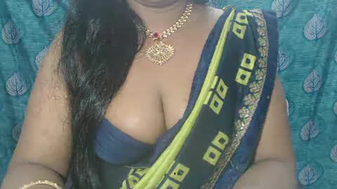 Snapshot of sophia_indian chatting on 02/06/25, 08:39 Sophia Tamil online show from 02/06/25, 08:39