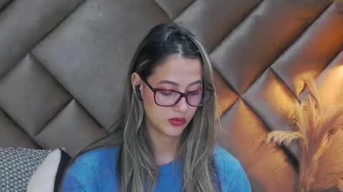 Sofia online show from 10/07/25, 01:52