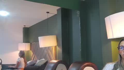 Sofia online show from 11/07/25, 02:06