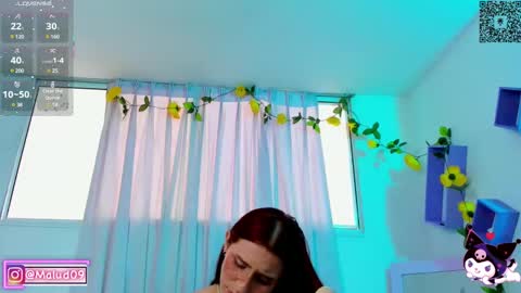 sophia_milano online show from 02/06/25, 03:09