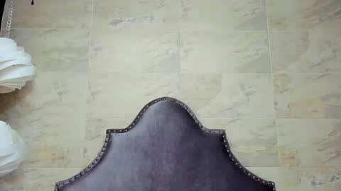 Sophia  online show from 04/18/26, 07:58