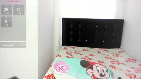 sophia_moons_ online show from 03/19/26, 01:59