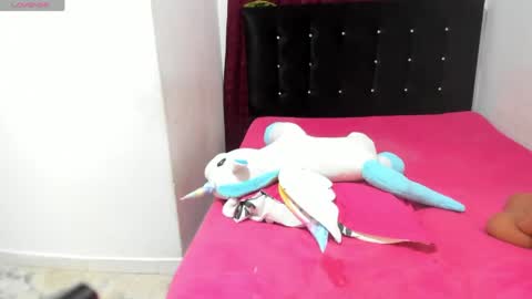 sophia_moons_ online show from 04/21/26, 12:45
