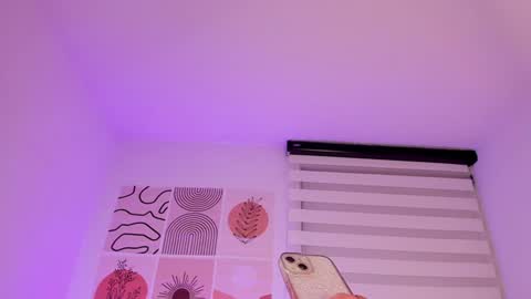 Sophi online show from 12/18/24, 04:42