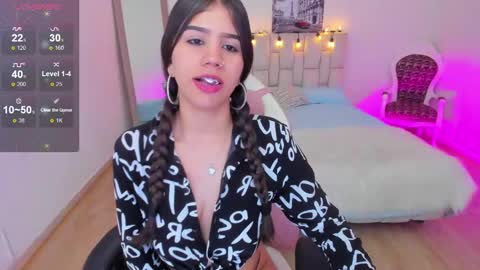 Sophia Rincon online show from 02/15/25, 10:10