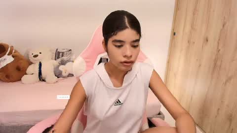 Sophia Storm online show from 04/14/26, 01:22