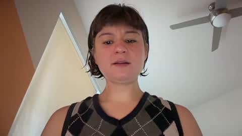 Snapshot of sophia_strange chatting on 07/14/26, 10:15 sophia_strange online show from 07/14/26, 10:15