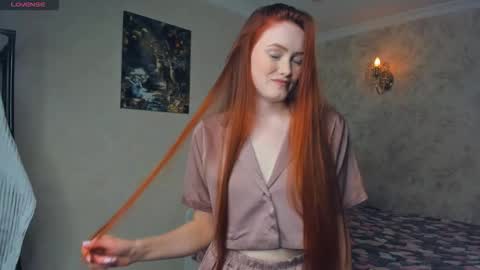 Sophia online show from 09/29/25, 03:06