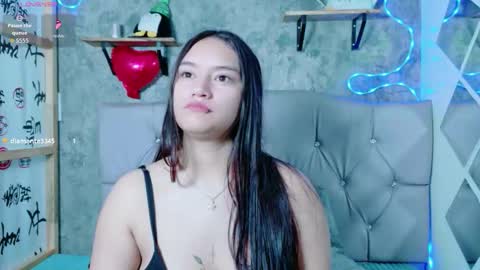 Sophie online show from 03/18/26, 11:35