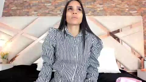 Sophia Paris online show from 09/10/25, 03:28