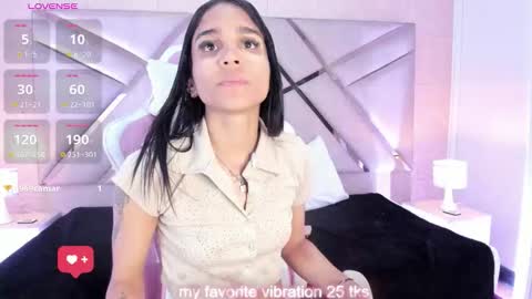 Sophia Paris online show from 03/28/26, 03:28