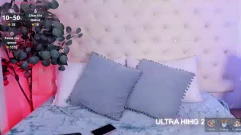 Sophia Paris online show from 07/18/26, 02:38
