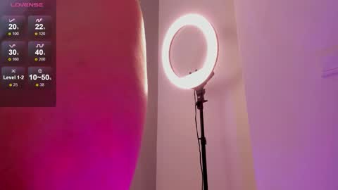 Sophia online show from 10/10/25, 01:48