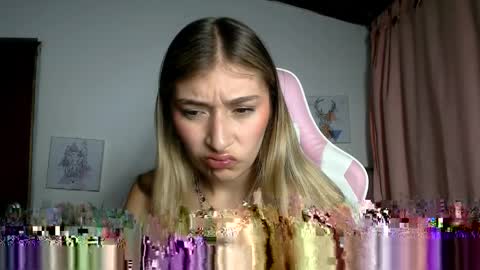 SophiaLee online show from 04/28/26, 11:10