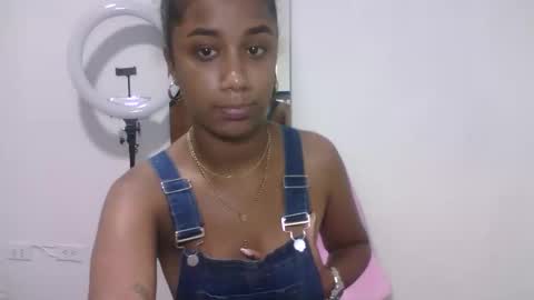 Sophia online show from 02/13/26, 07:54