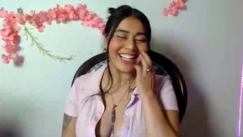 sophia online show from 10/21/25, 12:11