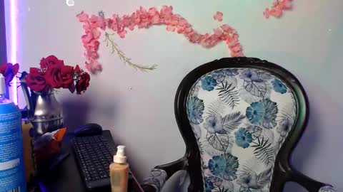 sophia online show from 10/25/25, 11:10