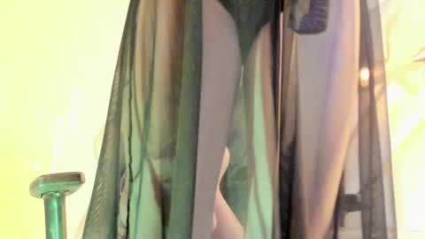 sophiadoll_tf online show from 11/07/25, 09:04