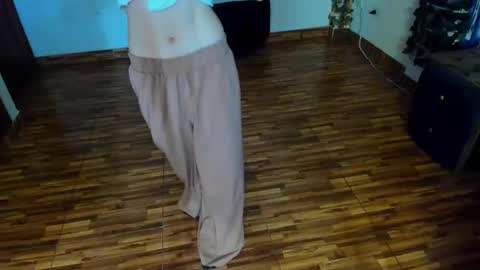 sophiamiller6 online show from 04/09/26, 01:16