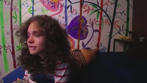 Snapshot of sophiamiller6 chatting on 06/11/26, 02:00 sophiamiller6 online show from 06/11/26, 02:00