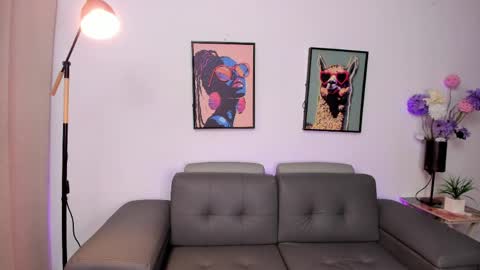   online show from 04/09/26, 07:52