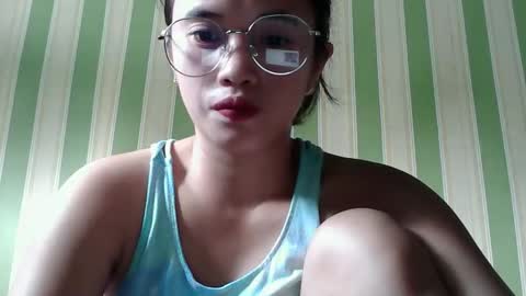sophie_193 online show from 04/21/26, 05:47